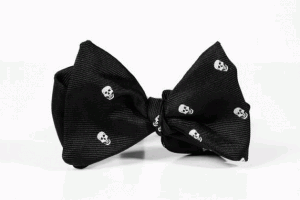Barker Black Skull Dot Bow Tie