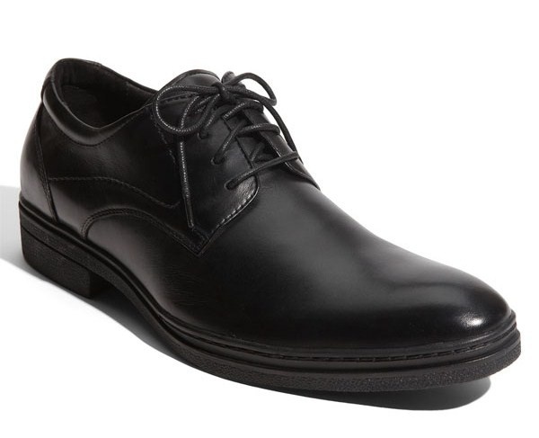 Kenneth Cole New York ‘Good Oh Time’ Derby